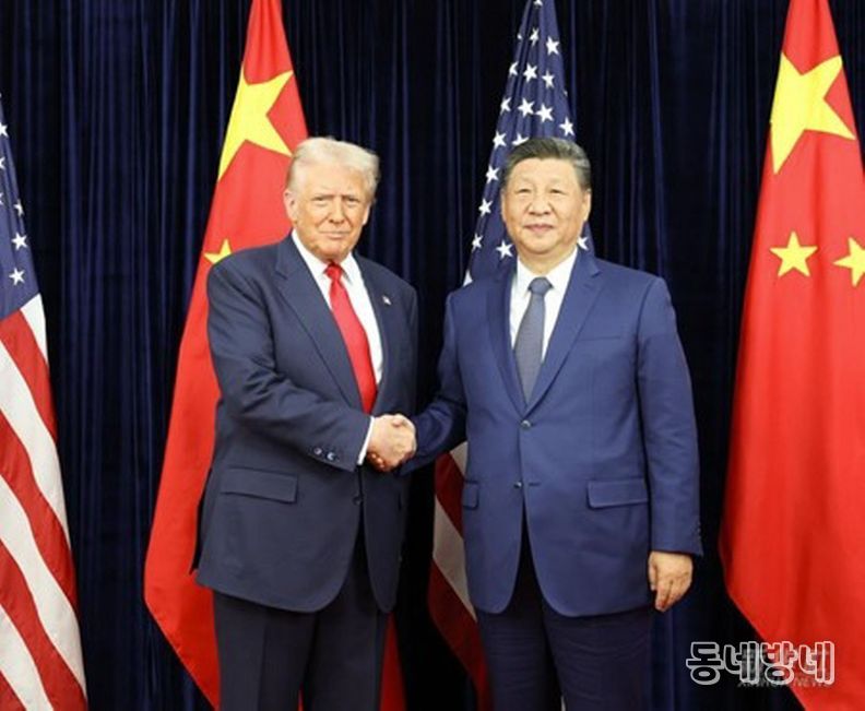 30일 시진핑(習近平) 중국 국가주석과 도널트 트럼프 미국 대통령이 한국 부산에서 회담했다. (사진/신화통신)