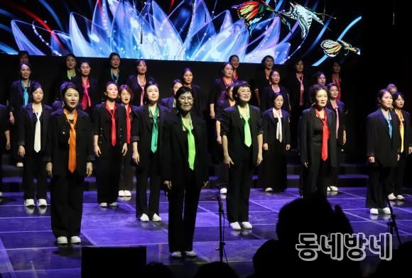 달성군립합창단, ‘가을 愛 노래’ 로 관객과 함께한 음악의 밤