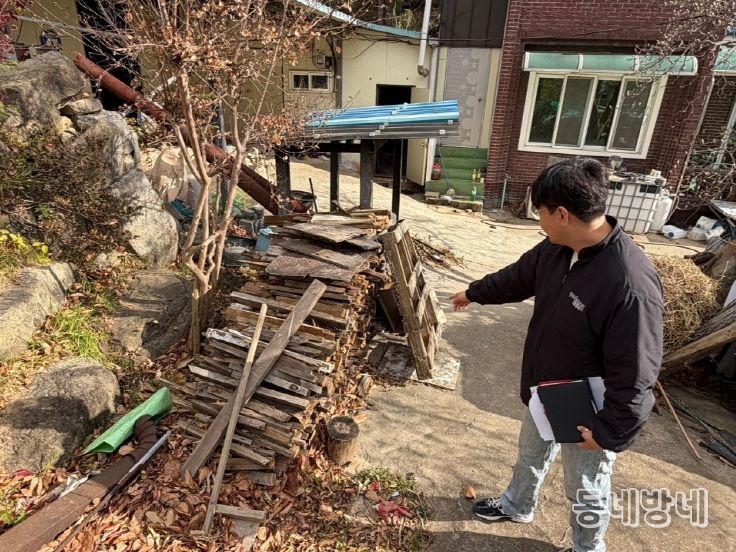 포항시는 지난달 17일부터 소나무류 이동에 대한 집중 지도를 실시하고 있다고 3일 밝혔다.