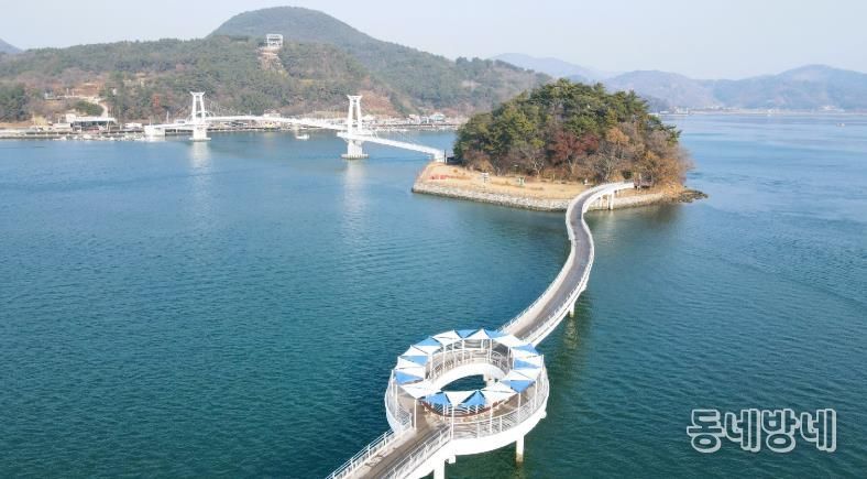 섬진강을 품은 쉼, 배알도 해맞이다리에 머물다 - 관광과(쉼터 사진).