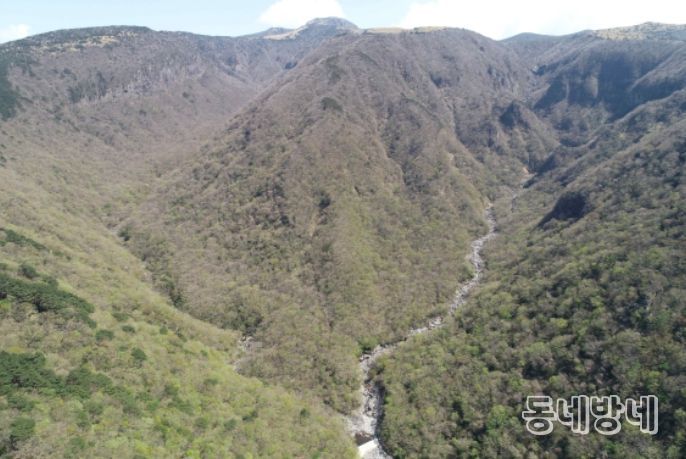 어리목계곡