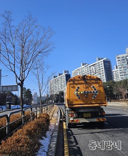 파주시, 생활권 중심 도로청소 강화로 미세먼지 저감 총력