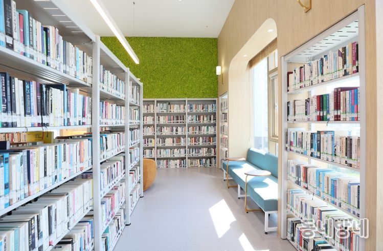 임실군립 오수도서관, 북큐레이션 운영으로 독서문화 확산