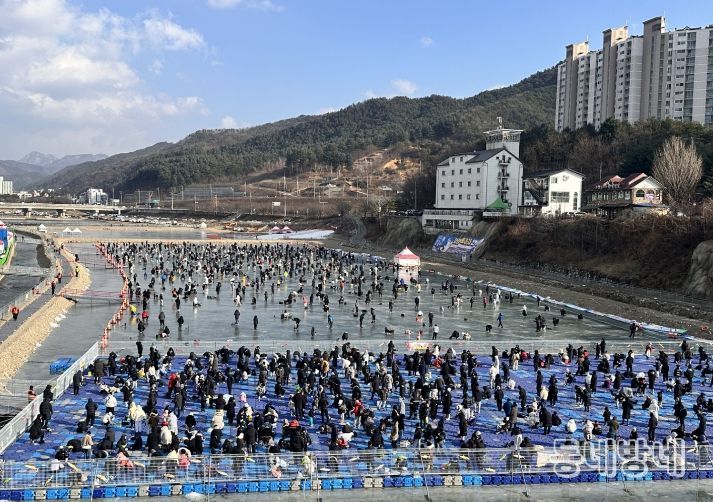 홍천강 꽁꽁축제 현장